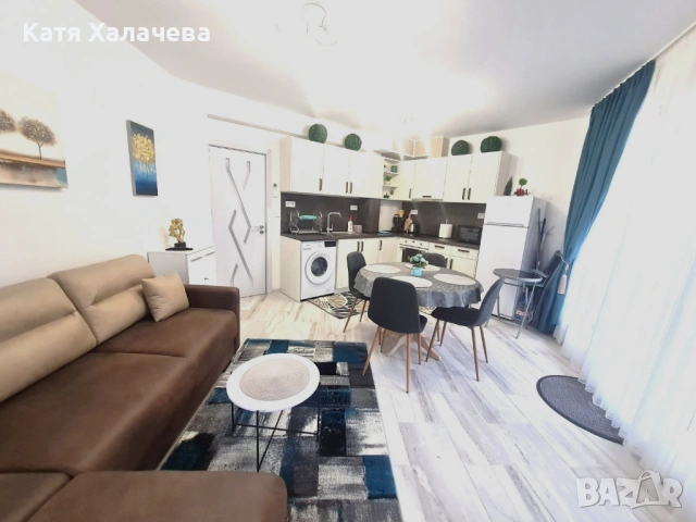 Луксозен тристаен в Идеален център - 890 евро 