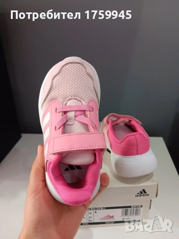 Детски маратонки Adidas , снимка 4 - Детски маратонки - 54211952
