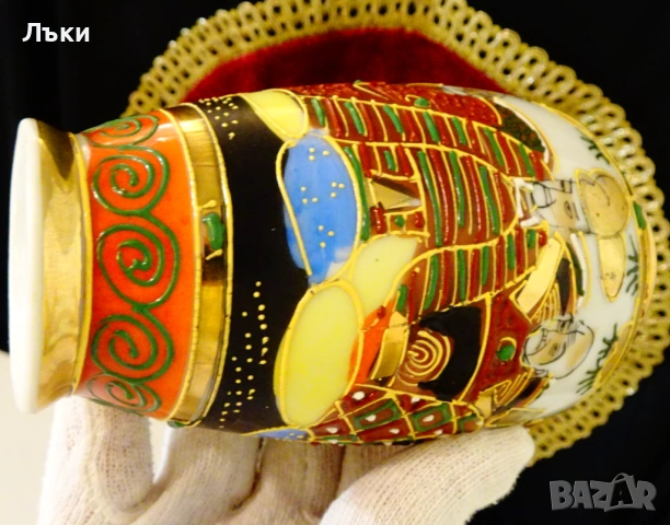 Порцеланова ваза Satsuma,злато,емайли,печат. , снимка 9 - Вази - 54081875
