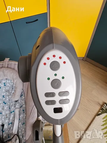 Продавам Бебешка електрическа Люлка 2 в 1, Музикална проходилка Fisher Price и Активна Гимнастика, снимка 3 - Детски люлки - 55547384
