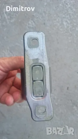 Продавам панта за предна лява врата за Mercedes W213., снимка 3 - Части - 55670447