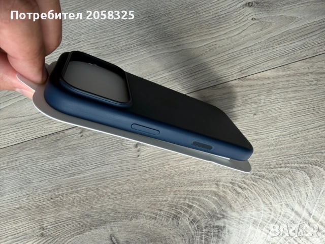 Оригинален калъф Apple за iPhone 17 Pro Silicone Case with MagSafe, снимка 5 - Apple iPhone - 54081187