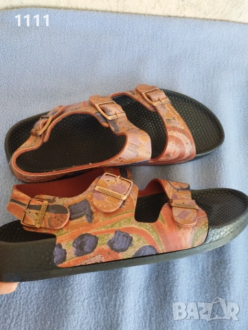 Нови Birkenstock номер 46.