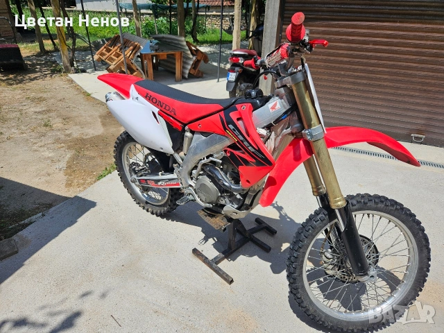 Honda crf450 2004 година, снимка 3 - Мотоциклети и мототехника - 55117050