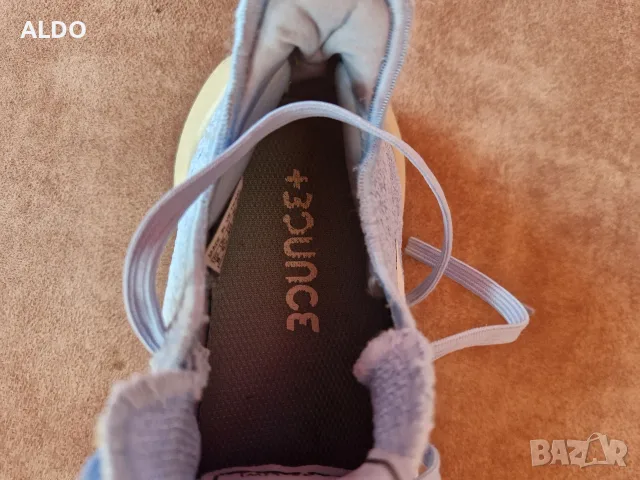 Оригинални Дамси маратонки Adidas, снимка 6 - Маратонки - 55594228