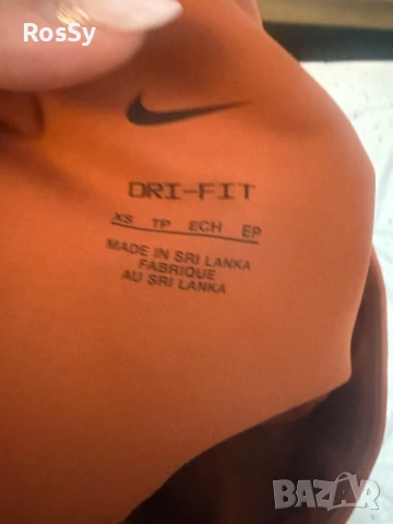 Дамски клин Nike, снимка 3 - Клинове - 54543820