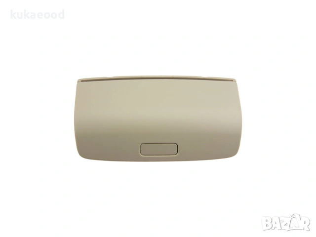 Кутийка за очила на VW Jetta A5, снимка 2 - Части - 54068862