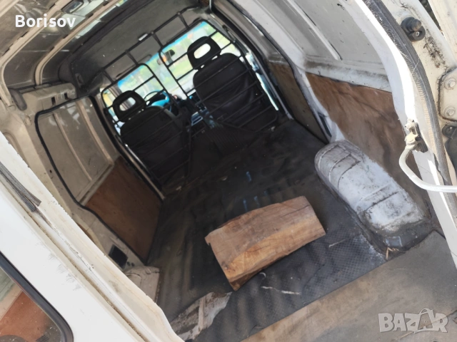 Нисан Ванете 2.3д, снимка 5 - Бусове и автобуси - 54440699