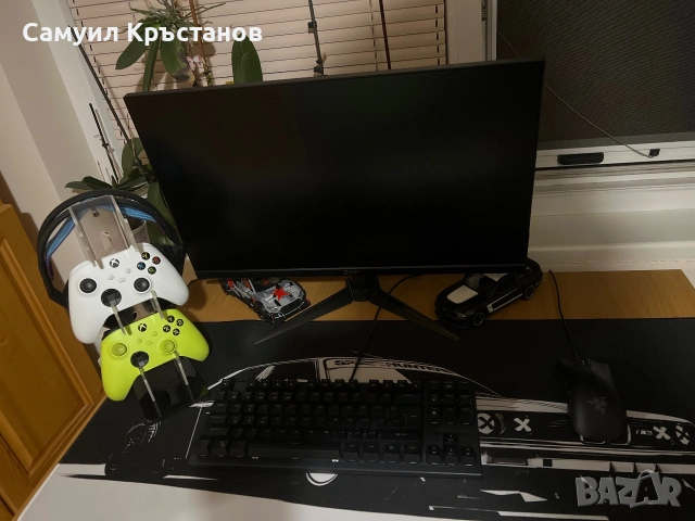 СПЕШНО: Геймьрски сетъп (180Hz Монитор Acer + 2x Xbox джойстика + Razer мишка и logitech g335 hea