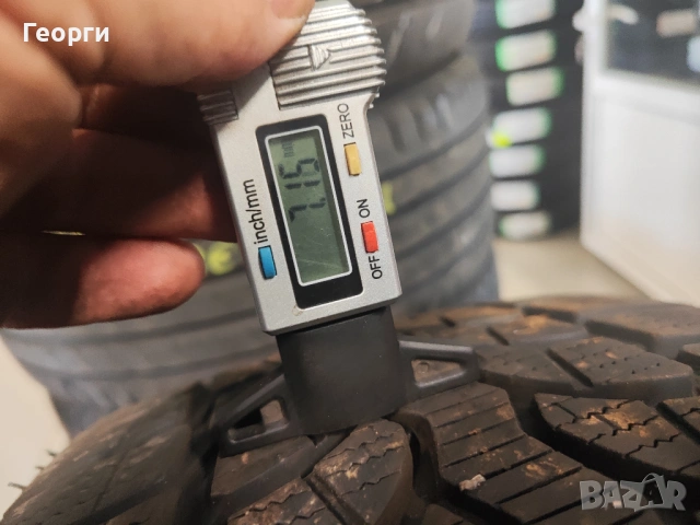 2бр. зимни гуми 235/35/19 Bridgestone, снимка 2 - Гуми и джанти - 54717084