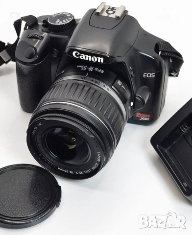 Canon EOS Rebel XSi (450D) с обектив 18-55mm