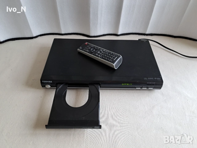DVD плейър Toschiba SD-180., снимка 3 - Плейъри, домашно кино, прожектори - 54677087