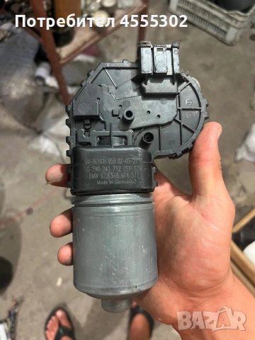 BMW X5 E53 моторче за задна чистачка Bosch 0 390 241 712 OEM 67.63-6 914 577, снимка 2 - Части - 55090153