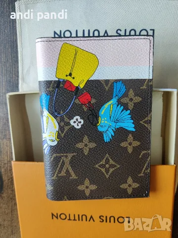 дамски портмонета/калъфи за паспорт Louis Vuitton , снимка 17 - Портфейли, портмонета - 55498593