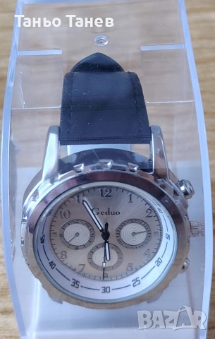 Мъжки Водустойчив часовник- Geduo. 