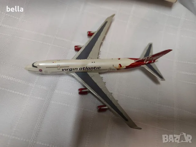 Колекционерски метален модел Boeing 747-400 Virgin Atlantic (Мащаб 1:500) – Юбилейно издание , снимка 3 - Антикварни и старинни предмети - 55461129
