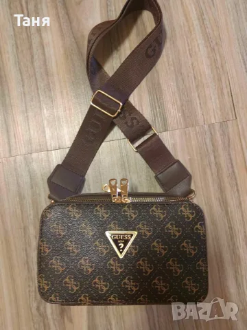 Дамски чанти Guess с дълга дръжка 