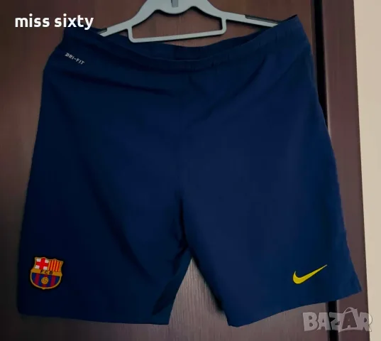 Nike къси панталони, снимка 7 - Къси панталони - 55380846