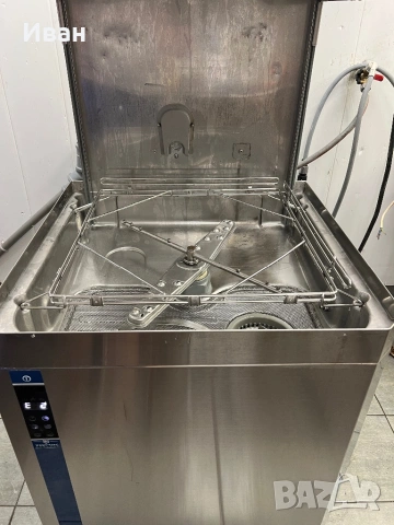 Професионална конзолна съдомиялна Electrolux , снимка 7 - Обзавеждане на кухня - 54731046