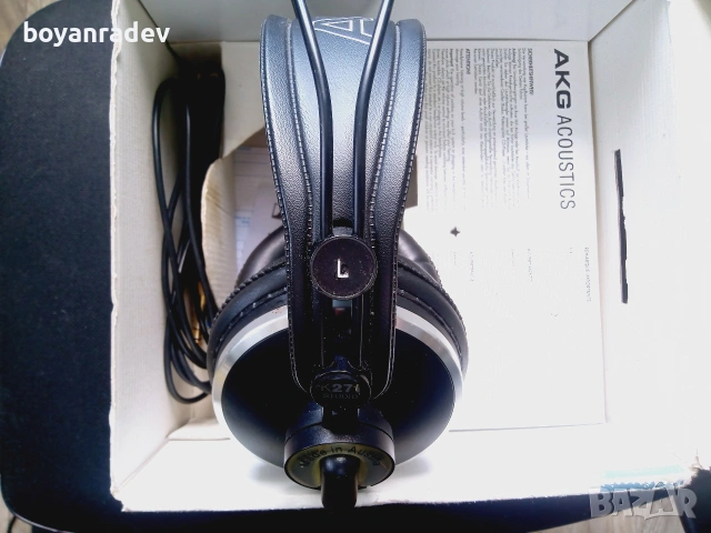 Професионални слушалки AKG K271 Studio, снимка 2 - Слушалки и портативни колонки - 55204248