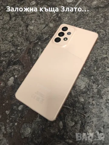 Телефон Samsung A-33-5G - 128 GB - пукнат от задната страна, но работещ перфектно