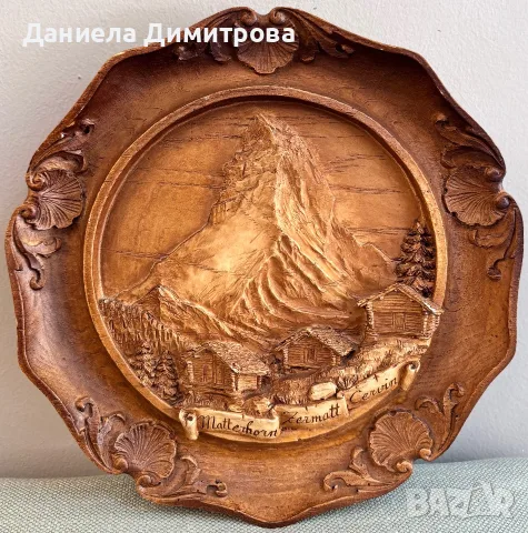 Ретро стенна чиния, дърворезба