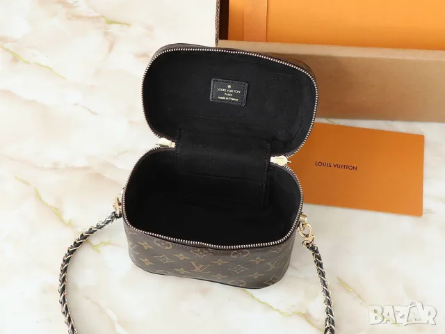 Louis Vuitton Vanity PM Monogram , снимка 9 - Чанти - 55416322