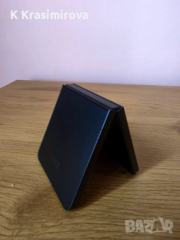 Samsung Galaxy Z Flip 7 512GB, снимка 5 - Samsung - 54388605