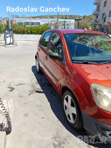 Ford Fiesta 1.4 (Бензин/Газ) 2008 г., снимка 3 - Автомобили и джипове - 54658021