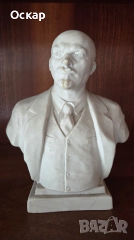 Гипсов бюст на Ленин, и комунистически сувенир от Москва от 80-те години