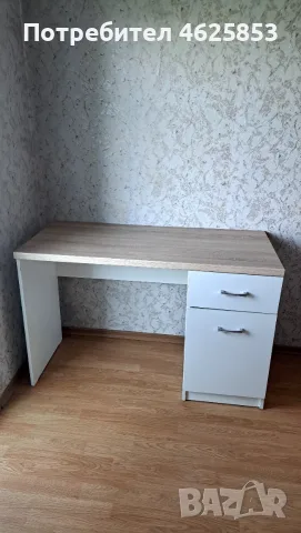 Бюро за детска стая
