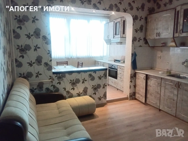 Продава в началото на Изгрев Многостаен Апартамент, 70 м2, снимка 3 - Апартаменти - 55191381