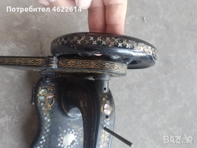 МНОГО ИНТЕРЕСНА И РЯДКА ШЕВНА МАШИНА SINGER, снимка 3 - Антикварни и старинни предмети - 55131157