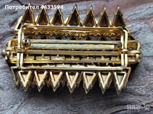 Старинна чешка брошка с кристали , снимка 3 - Други - 55536347