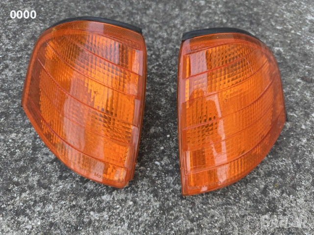 Оригинални мигачи за мерцедес w124