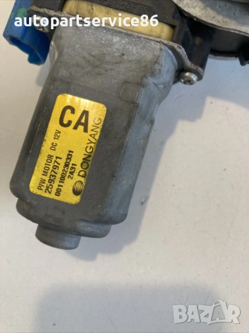 Механизъм за стъкло на задна лява врата за Chevrolet Captiva 2.2 VCDi (2012) 25937971, снимка 2 - Части - 54619982