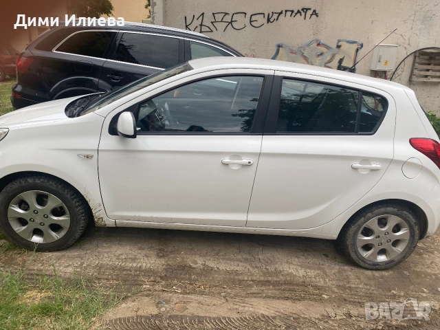 Hyundai i 20 бензин , снимка 2 - Автомобили и джипове - 55160423