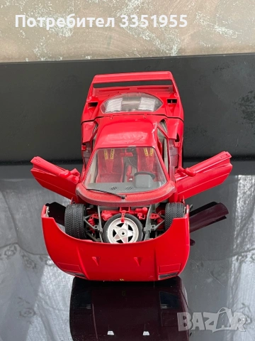 Ретро модел Ferrari F40 1/18, снимка 14 - Колекции - 54409014
