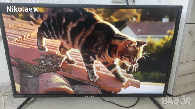 LED TV Crown 32 инча отличен