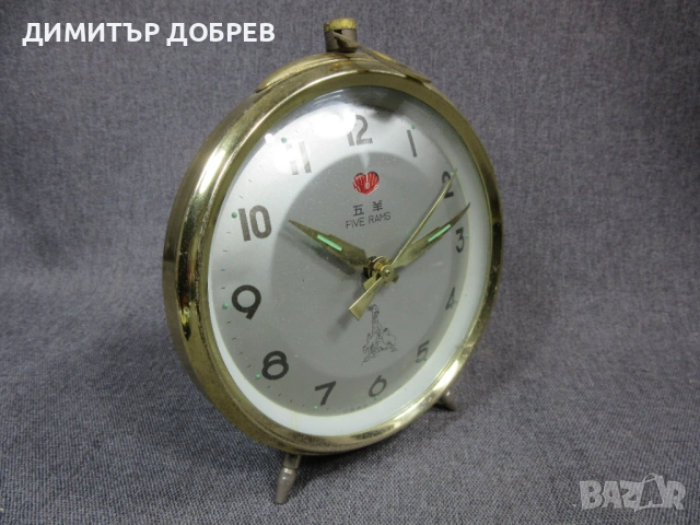 СТАР РЕТРО СОЦ НАСТОЛЕН МЕХАНИЧЕН ЧАСОВНИК БУДИЛНИК FIVE RAMS CHINA, снимка 3 - Антикварни и старинни предмети - 54276552
