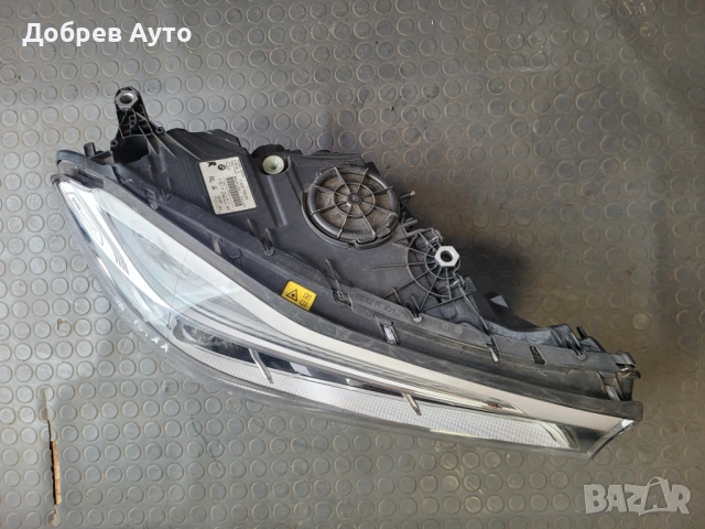 Десен фар за BMW 7 Series G11 Laser light - счупен , снимка 2 - Части - 54317984