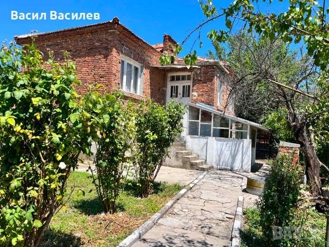 Продавам къща в село Зетьово 
