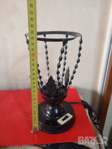 Винтидж настолна лампа, снимка 4 - Настолни лампи - 54088525