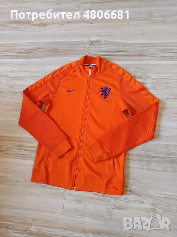 Оригинално мъжко горнище Nike x Nederlands National Football Team / Season 16, снимка 2 - Спортни дрехи, екипи - 54590438