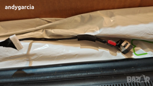 Dell Precision 7530 На части, наличното е описано, снимка 8 - Части за лаптопи - 53961106