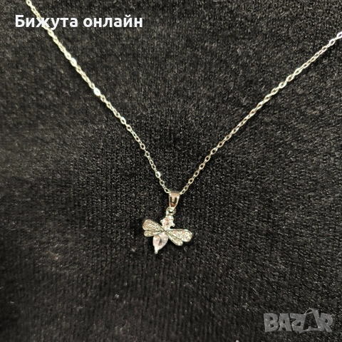 Колие с висулка пчела. Продукт № 047