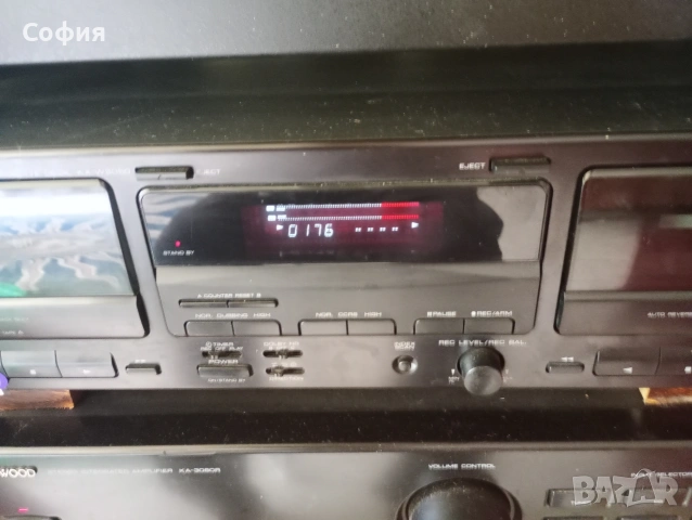 подарък двукасетен KENWOOD 