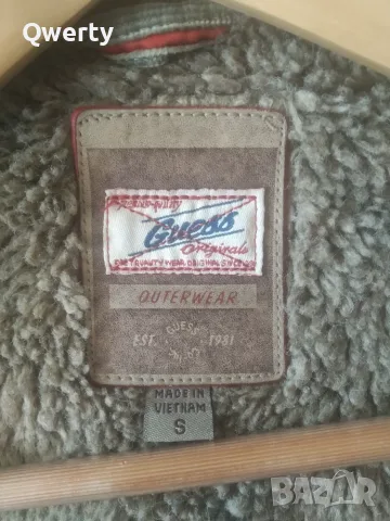 GUESS кадифено зимно яке, снимка 3 - Якета - 55512901