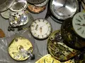Около 30 механични часовникови механизми и части, снимка 6