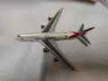 Колекционерски метален модел Boeing 747-400 Virgin Atlantic (Мащаб 1:500) – Юбилейно издание , снимка 3